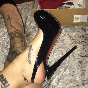 Christian Louboutin Bianca 140 patent leather platform slingback pumps in black
